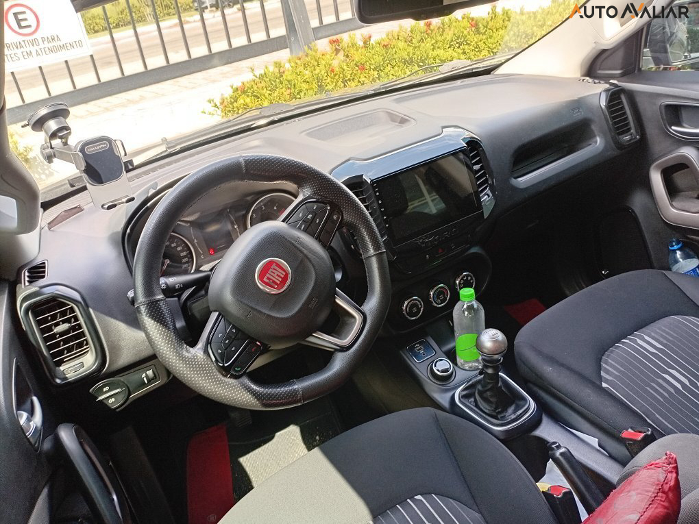 FIAT TORO 2.0 16V TURBO DIESEL FREEDOM 4WD MANUAL