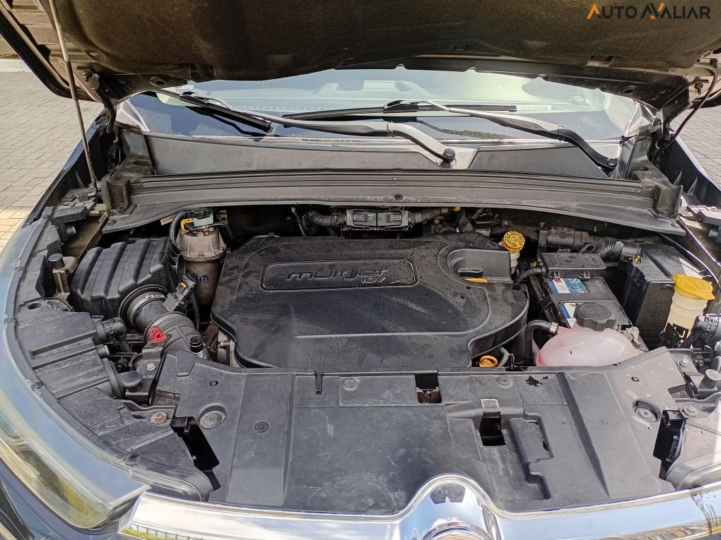 FIAT TORO 2.0 16V TURBO DIESEL FREEDOM 4WD MANUAL