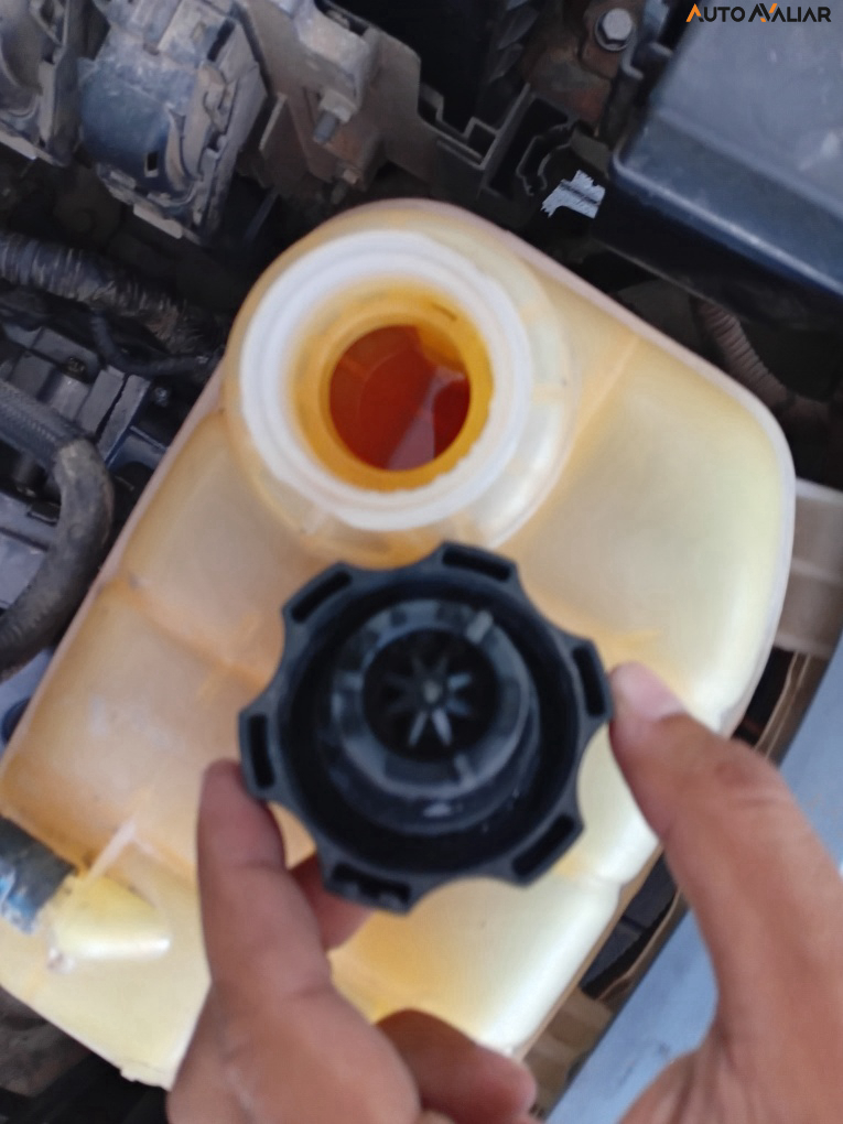 CHEVROLET TRACKER 1.8 MPFI LTZ 4X2 16V FLEX 4P AUTOMATICO