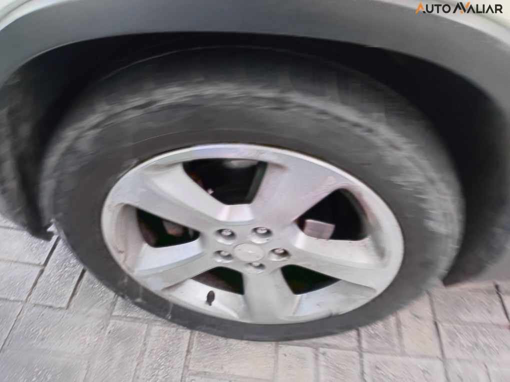 CHEVROLET TRACKER 1.8 MPFI LTZ 4X2 16V FLEX 4P AUTOMATICO