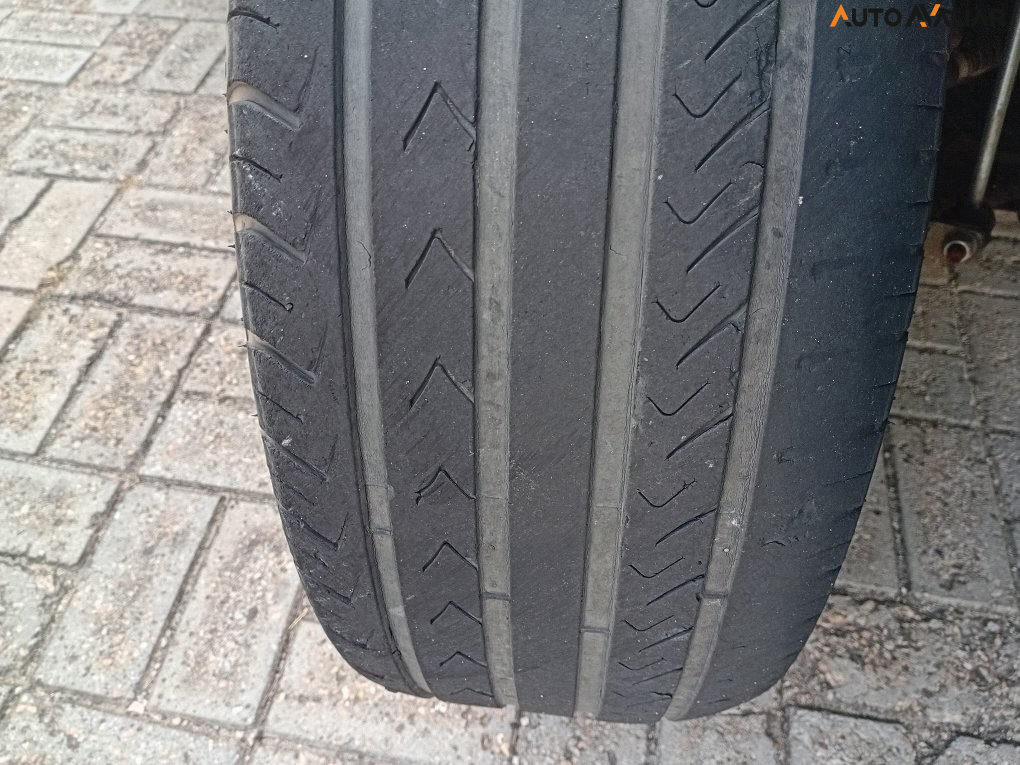 CITROEN C4 CACTUS 1.6 THP FLEX SHINE PACK EAT6