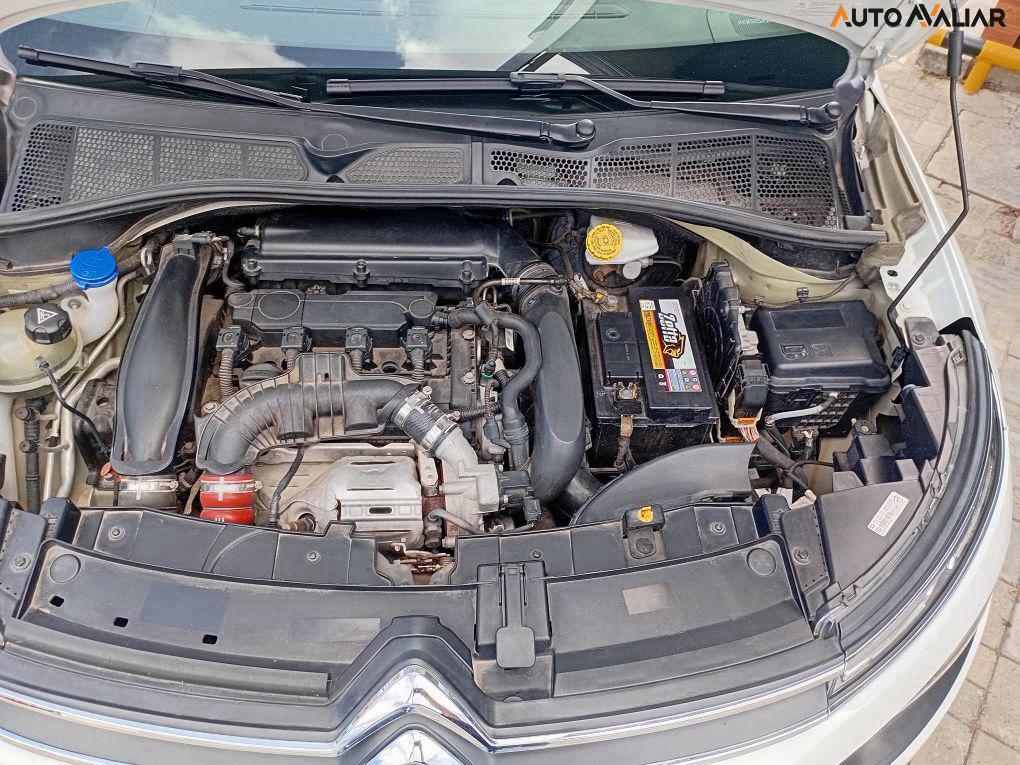 CITROEN C4 CACTUS 1.6 THP FLEX SHINE PACK EAT6