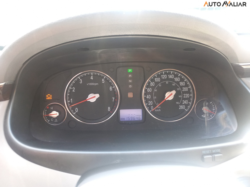 HYUNDAI AZERA GLS 3.3 V-6(AT)