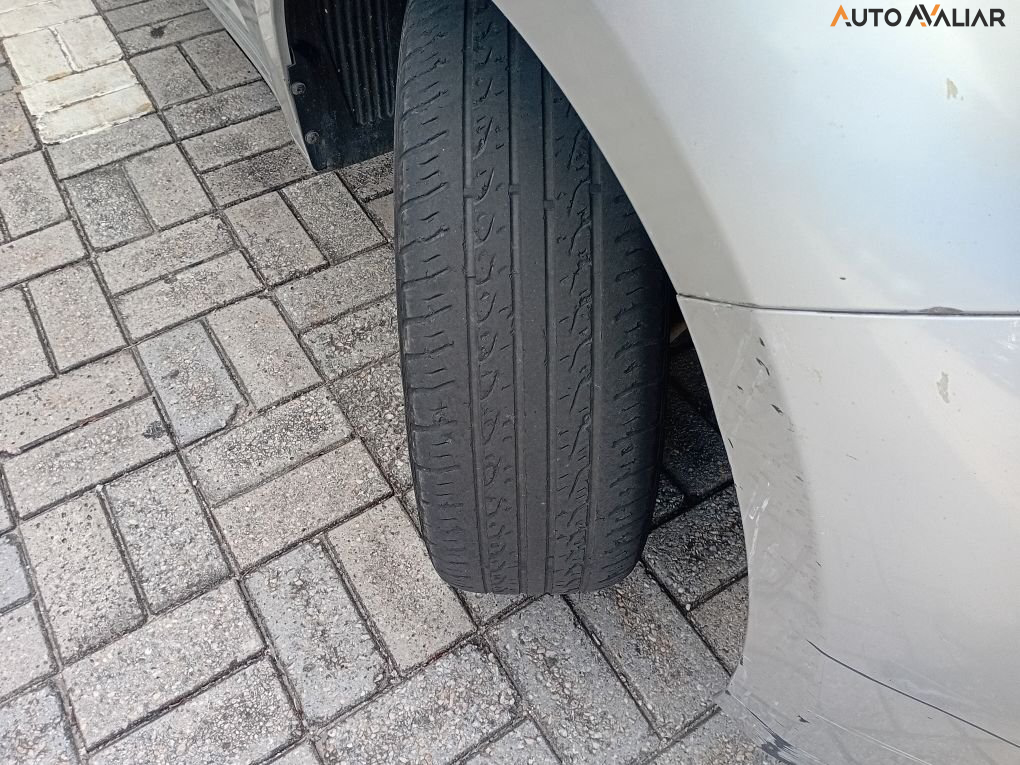 HYUNDAI HB20 1.0 COMFORT 12V FLEX 4P MANUAL