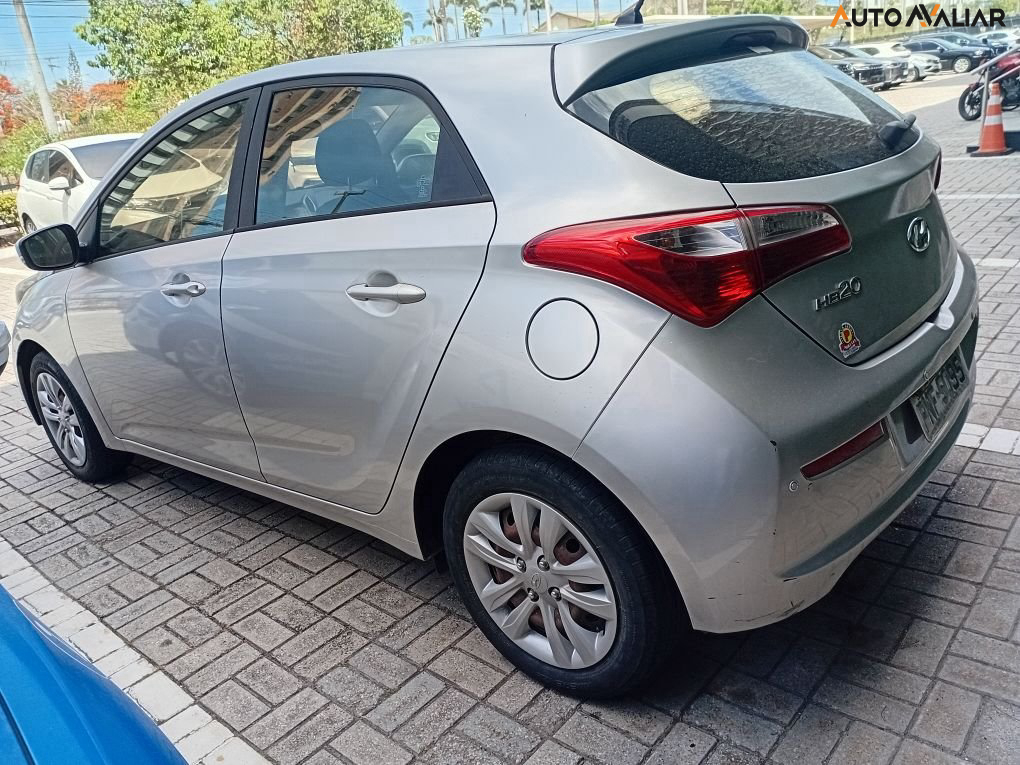 HYUNDAI HB20 1.0 COMFORT 12V FLEX 4P MANUAL