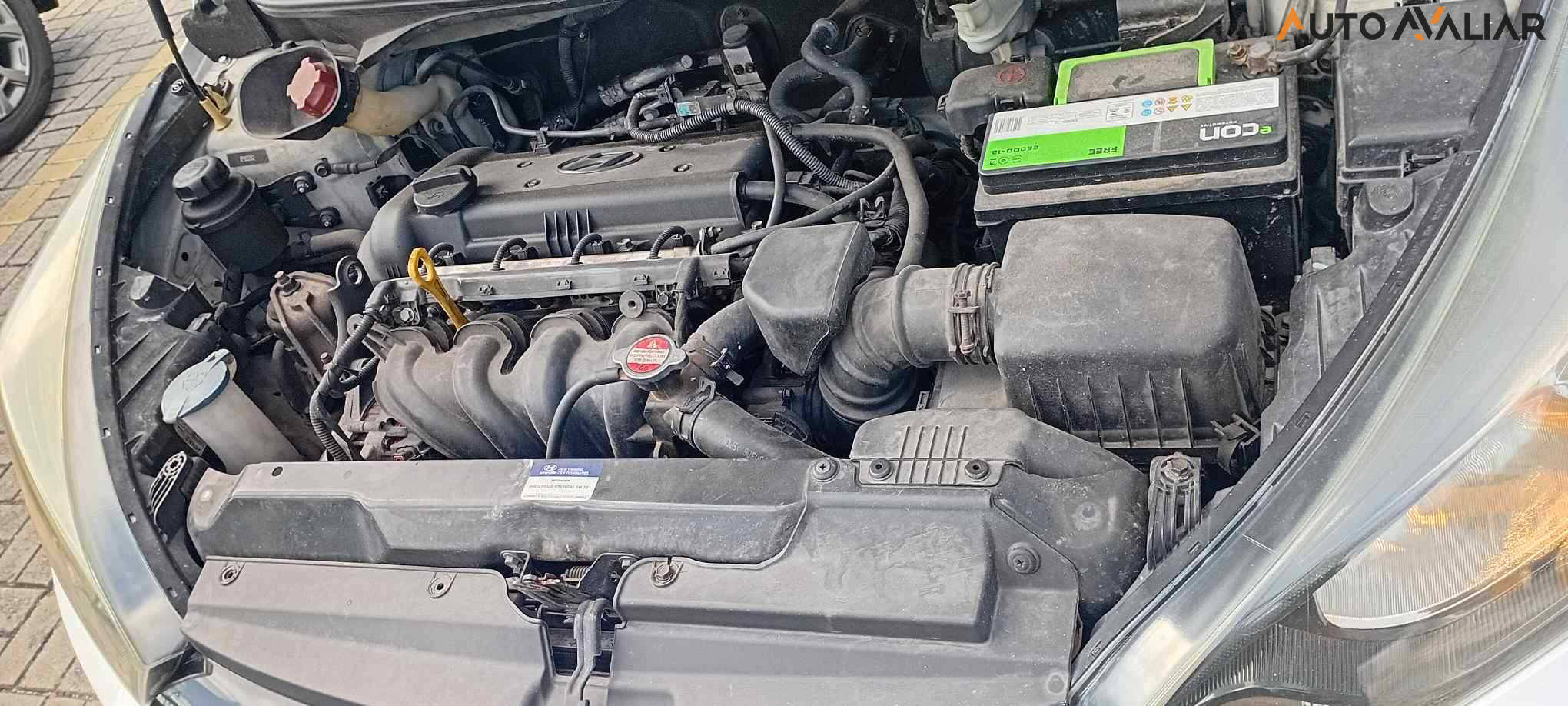 HYUNDAI HB20S 1.6 COMFORT PLUS 16V FLEX 4P MANUAL