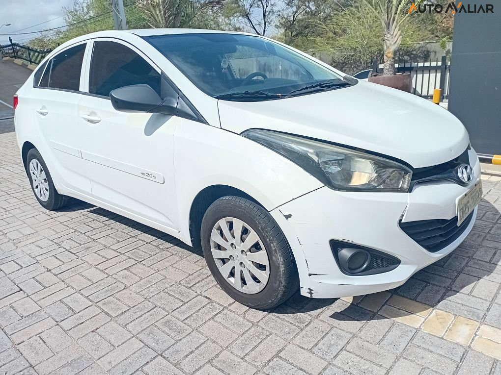 HYUNDAI HB20S 1.6 COMFORT PLUS 16V FLEX 4P MANUAL