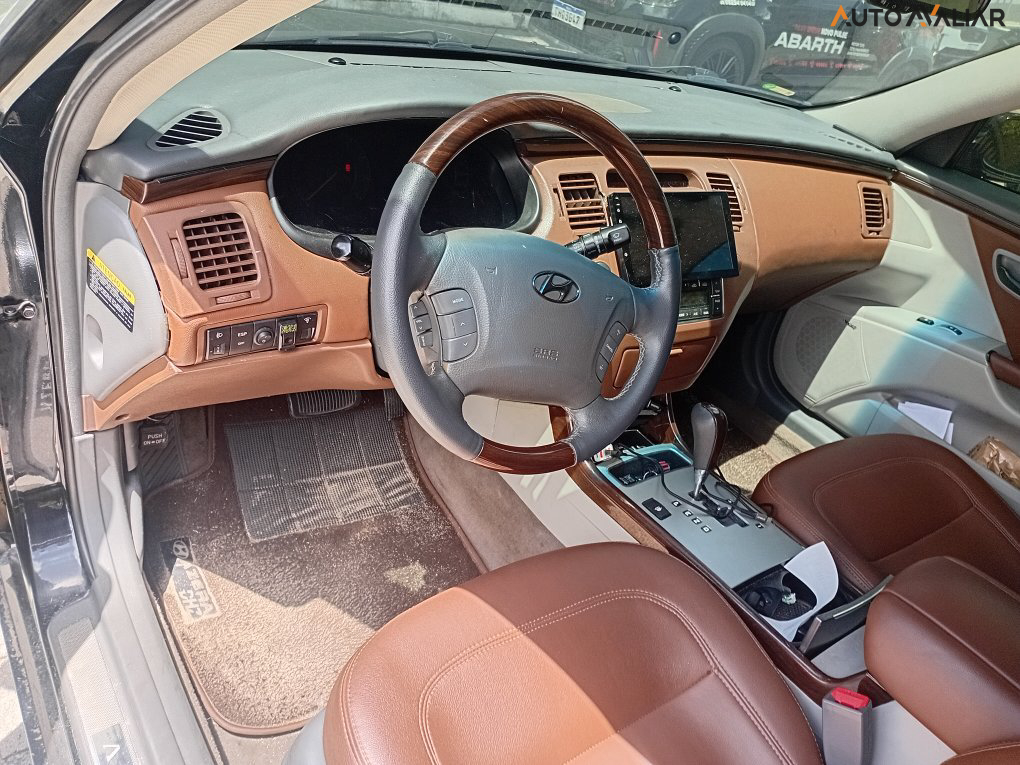 HYUNDAI AZERA 3.3 MPFI GLS SEDAN V6 24V GASOLINA 4P AUTOMATICO