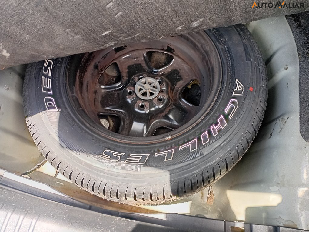 HYUNDAI AZERA 3.3 MPFI GLS SEDAN V6 24V GASOLINA 4P AUTOMATICO