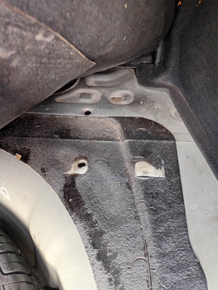 HYUNDAI AZERA 3.3 MPFI GLS SEDAN V6 24V GASOLINA 4P AUTOMATICO