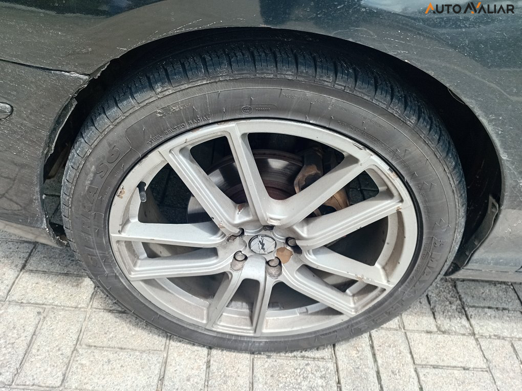 HYUNDAI AZERA 3.3 MPFI GLS SEDAN V6 24V GASOLINA 4P AUTOMATICO