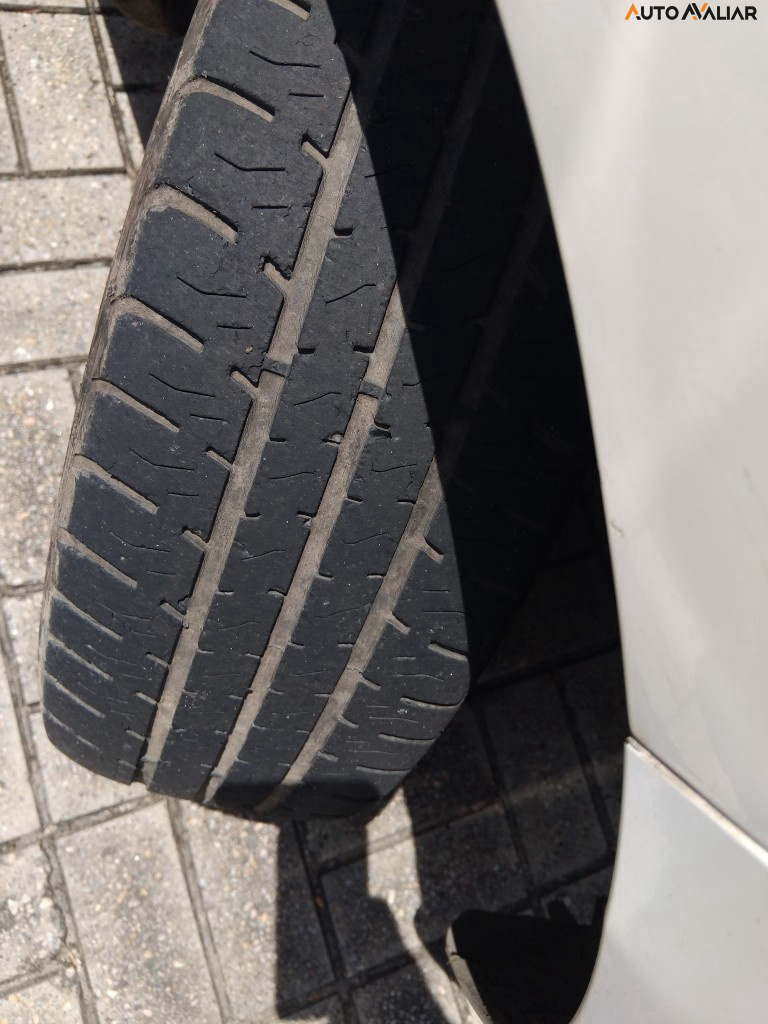 VOLKSWAGEN UP 1.0 MPI MOVE UP 12V FLEX 4P MANUAL