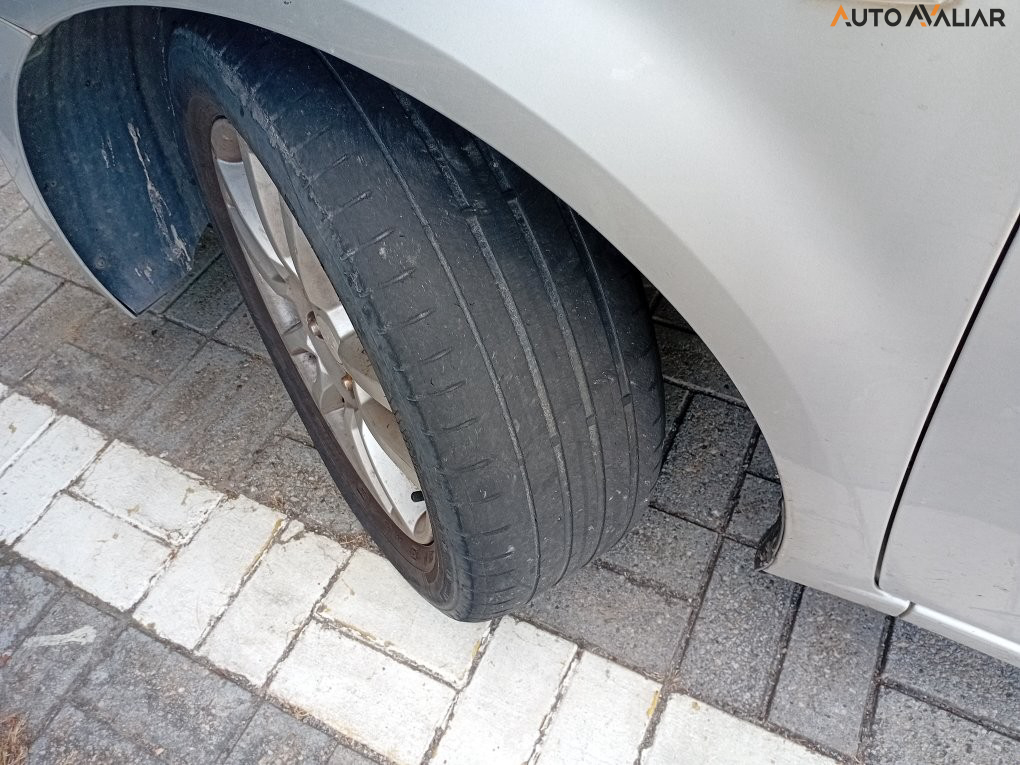 CHEVROLET SONIC 1.6 LTZ SEDAN 16V FLEX 4P AUTOMATICO