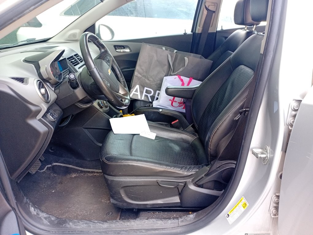 CHEVROLET SONIC 1.6 LTZ SEDAN 16V FLEX 4P AUTOMATICO