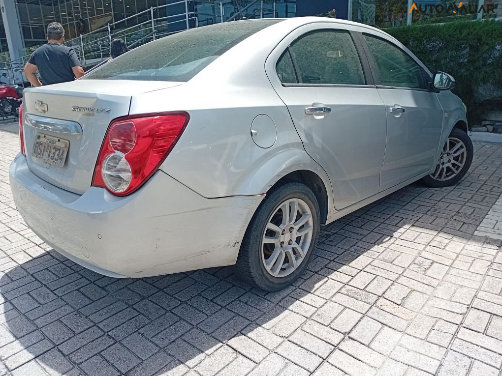 CHEVROLET SONIC 1.6 LTZ SEDAN 16V FLEX 4P AUTOMATICO