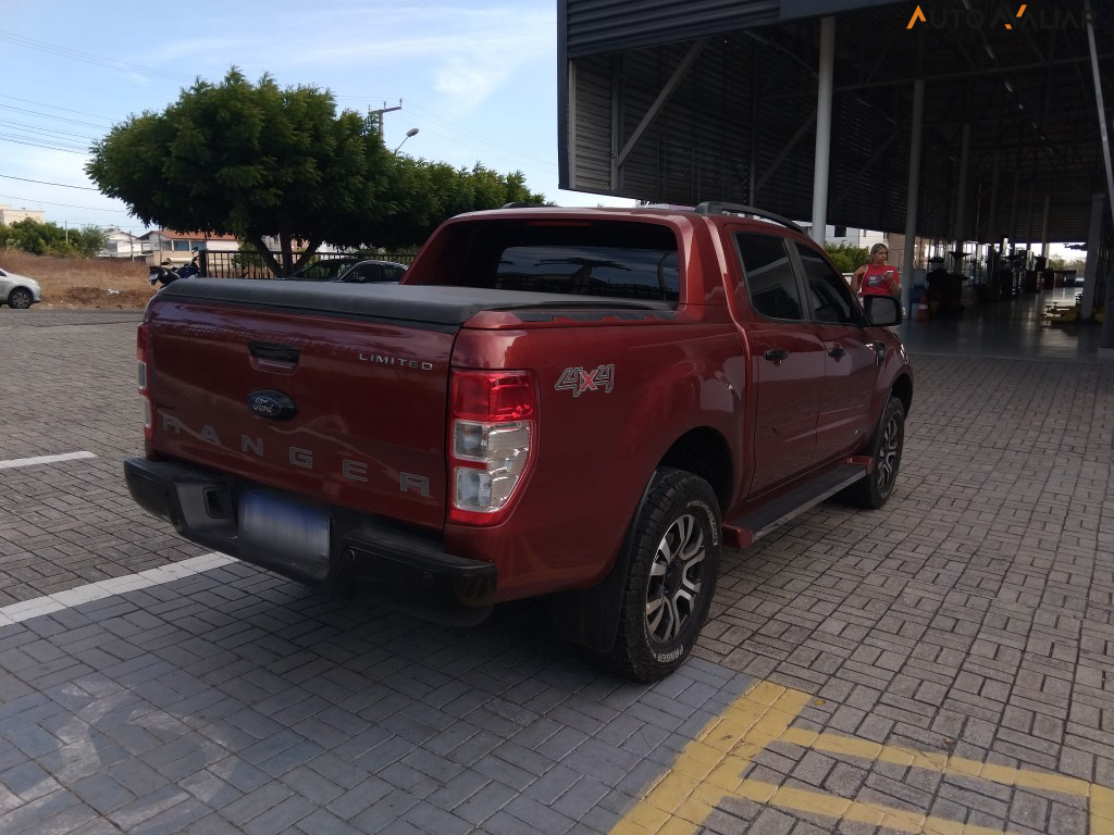 FORD RANGER 3.2 LIMITED 4X4 CD 20V DIESEL 4P AUTOMATICO