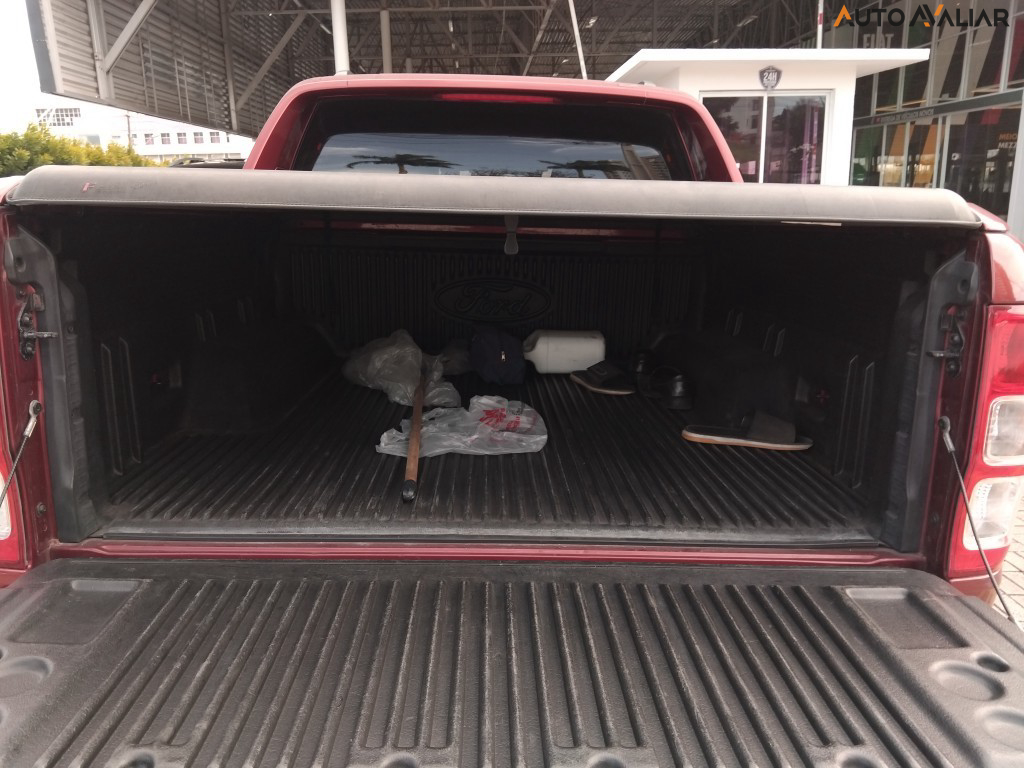 FORD RANGER 3.2 LIMITED 4X4 CD 20V DIESEL 4P AUTOMATICO