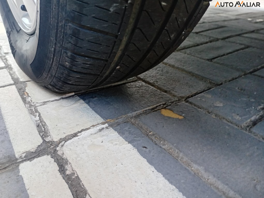 HYUNDAI HB20 1.6 COMFORT STYLE 16V FLEX 4P AUTOMATICO