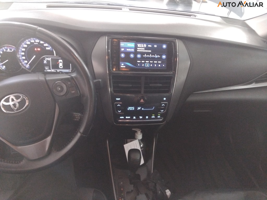 TOYOTA YARIS 1.5 16V FLEX SEDAN XS CONNECT MULTIDRIVE