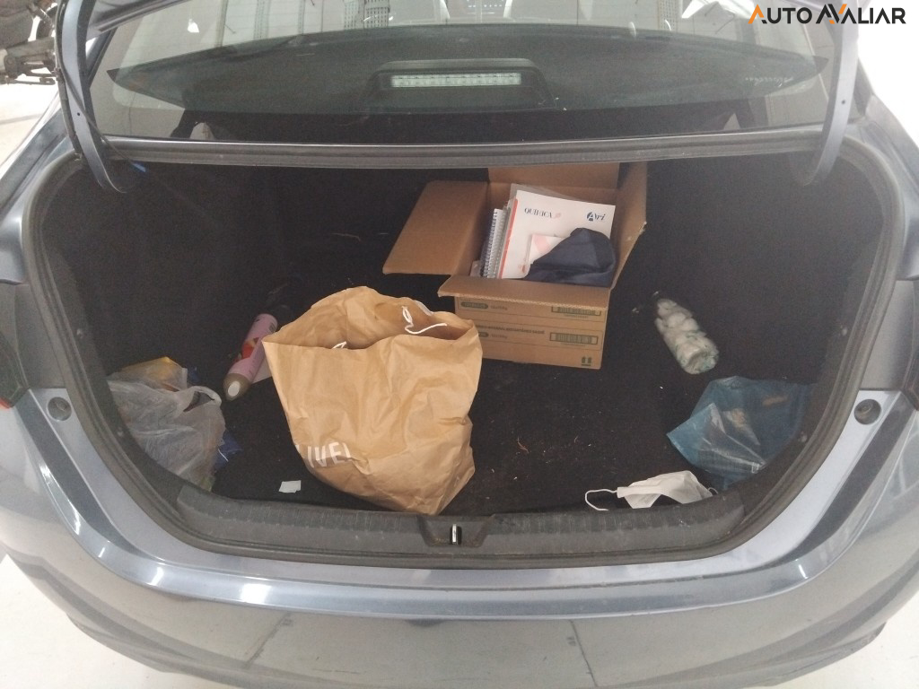 TOYOTA YARIS 1.5 16V FLEX SEDAN XS CONNECT MULTIDRIVE