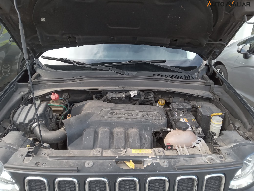 JEEP RENEGADE 1.8 16V FLEX LONGITUDE 4P AUTOMATICO