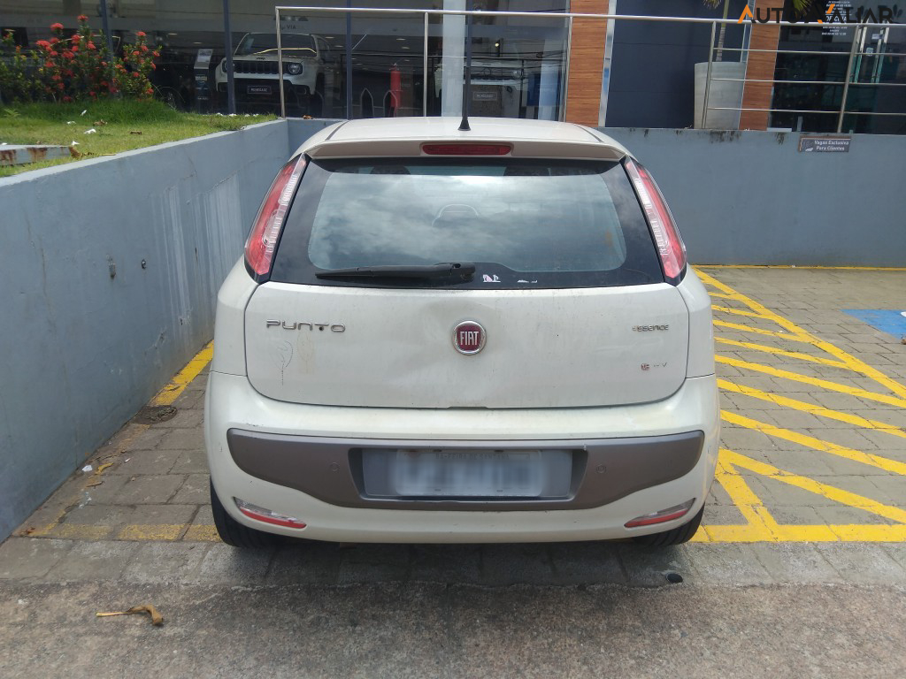 FIAT PUNTO 1.6 ESSENCE 16V FLEX 4P AUTOMATIZADO