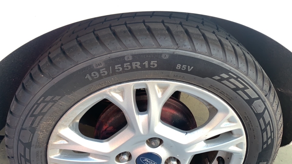 FORD FIESTA 1.6 SE HATCH 16V FLEX 4P POWERSHIFT