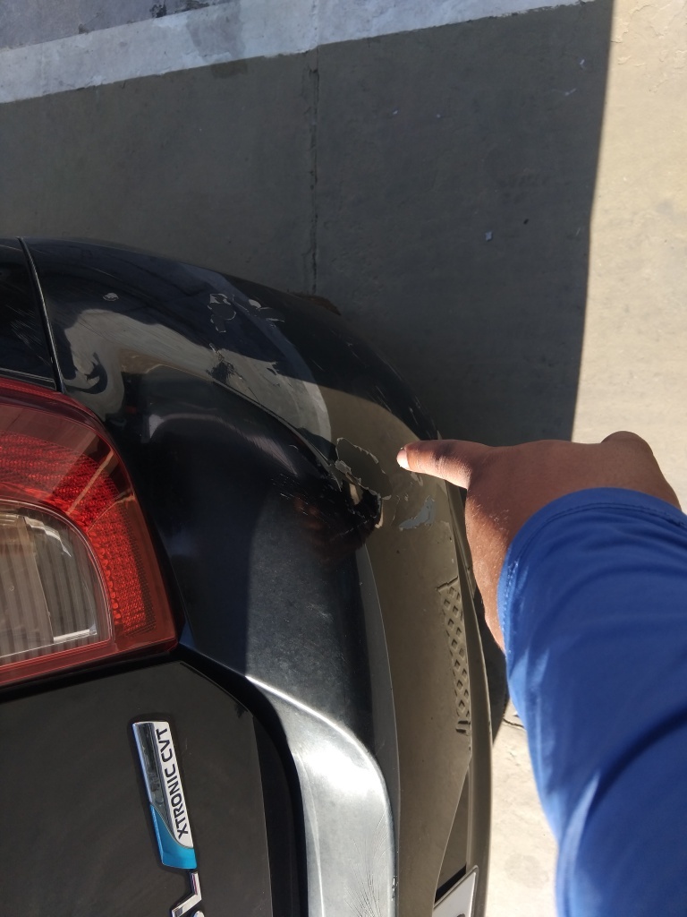 NISSAN MARCH 1.6 SL 16V FLEX 4P XTRONIC