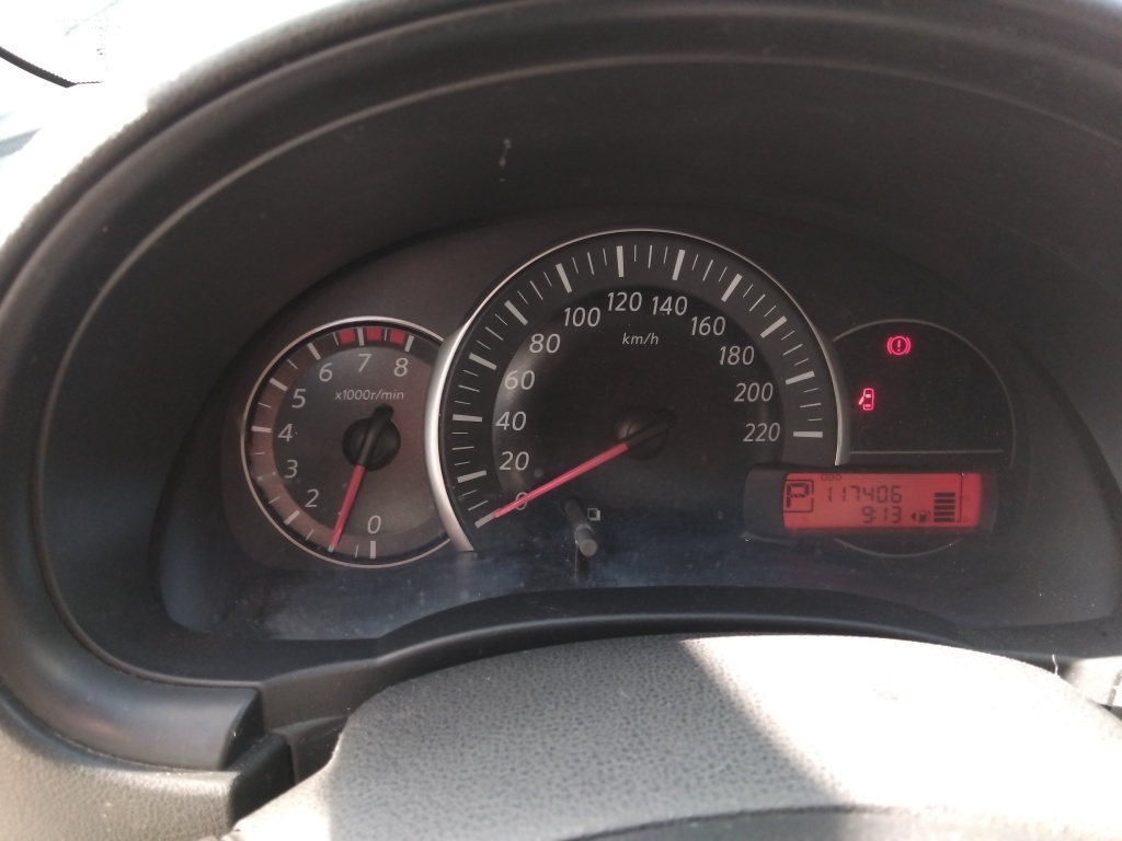 NISSAN MARCH 1.6 SL 16V FLEX 4P XTRONIC