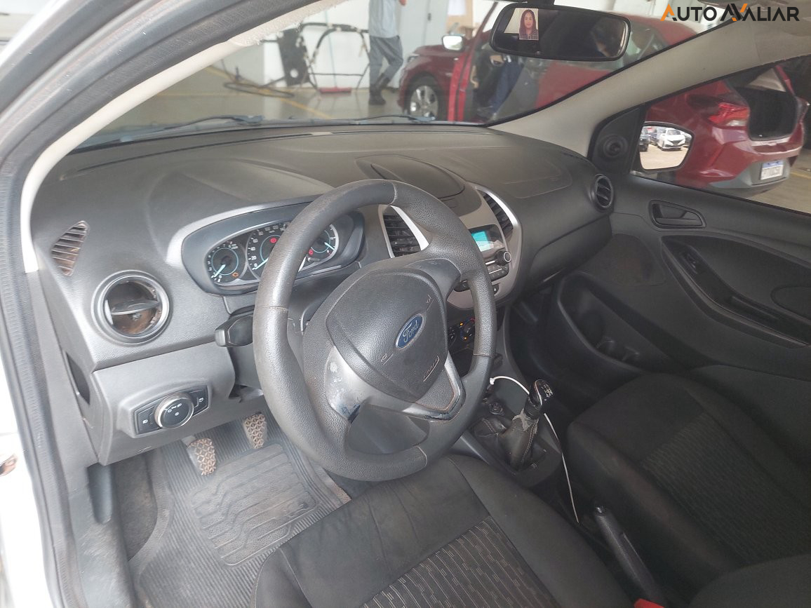FORD KA 1.0 TI-VCT FLEX SE SEDAN MANUAL