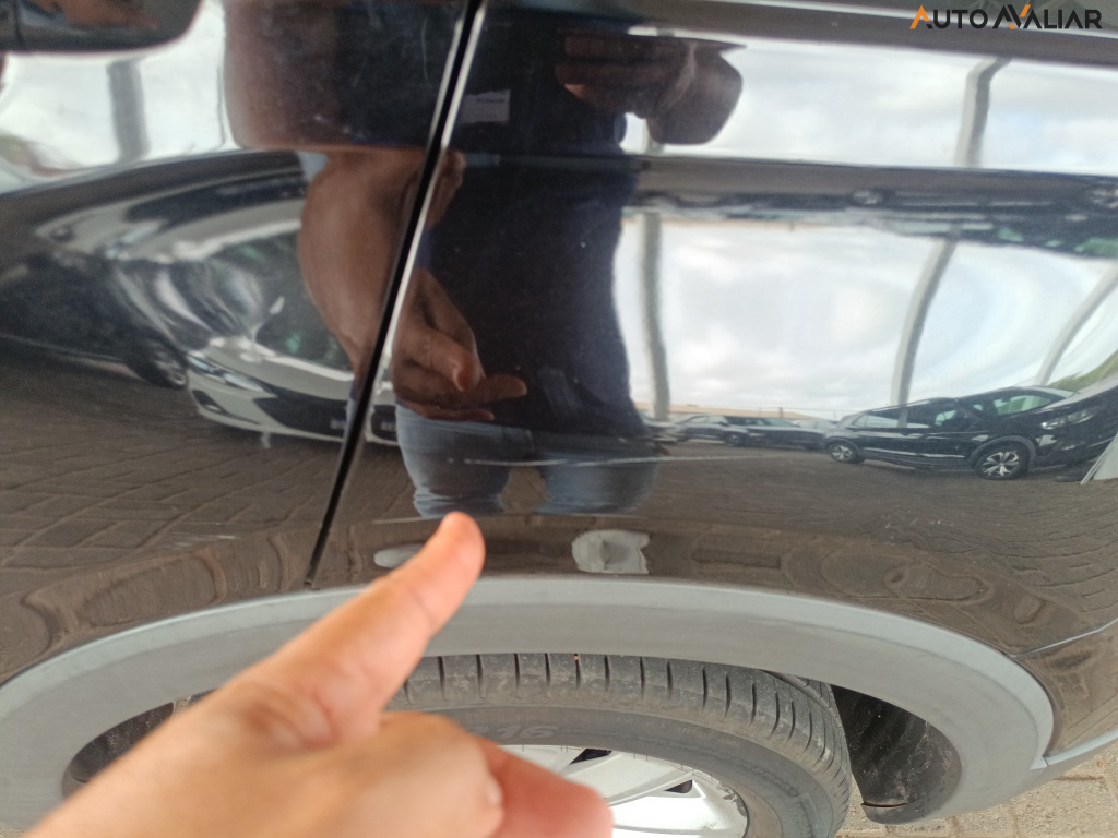 VOLKSWAGEN T-CROSS 1.0 200 TSI TOTAL FLEX AUTOM&Aacute;TICO