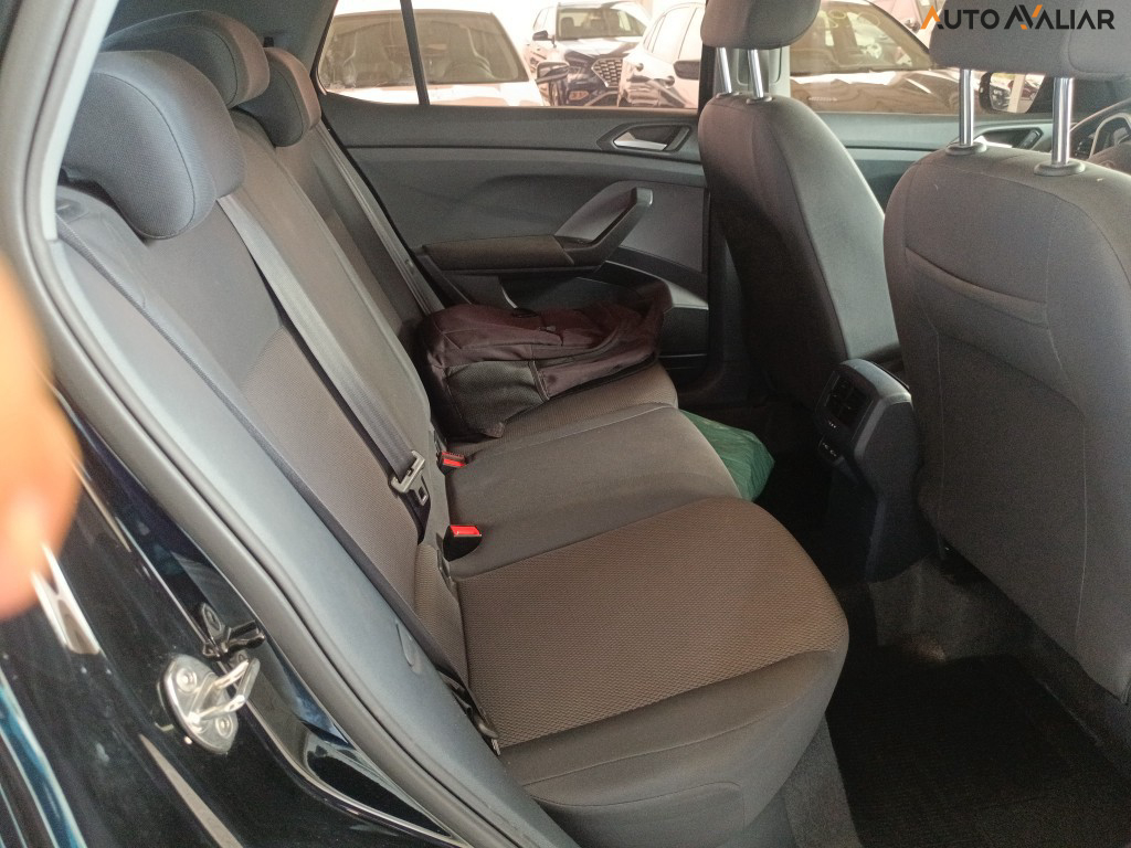 VOLKSWAGEN T-CROSS 1.0 200 TSI TOTAL FLEX AUTOM&Aacute;TICO