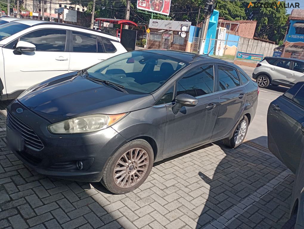 FORD FIESTA 1.6 TITANIUM PLUS SEDAN 16V FLEX 4P POWERSHIFT