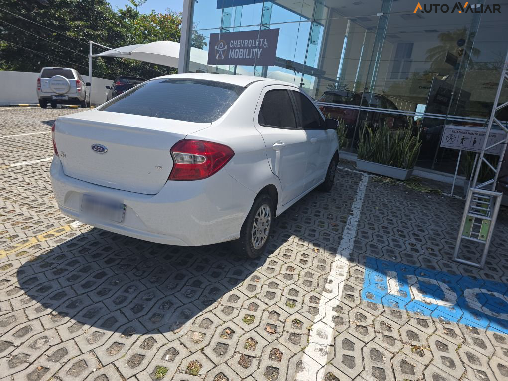 FORD KA+ 1.5 SE 16V FLEX 4P MANUAL