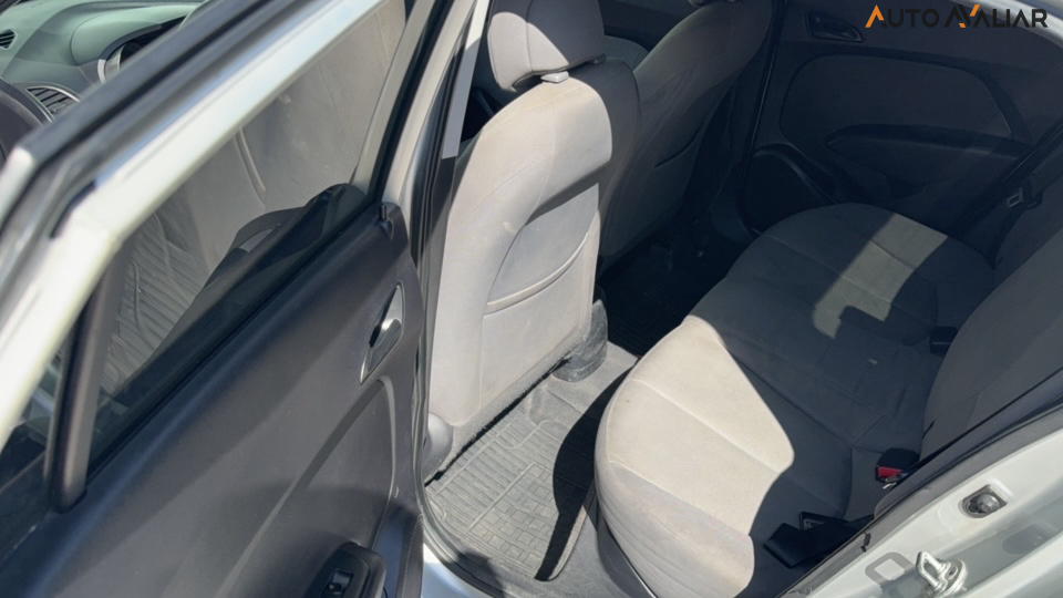 HYUNDAI HB20S 1.0 COMFORT PLUS 12V FLEX 4P MANUAL