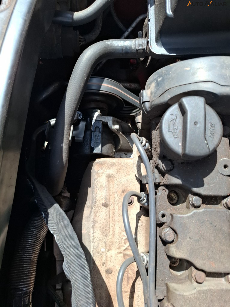 VOLKSWAGEN FOX 1.6 MI 8V FLEX 4P MANUAL