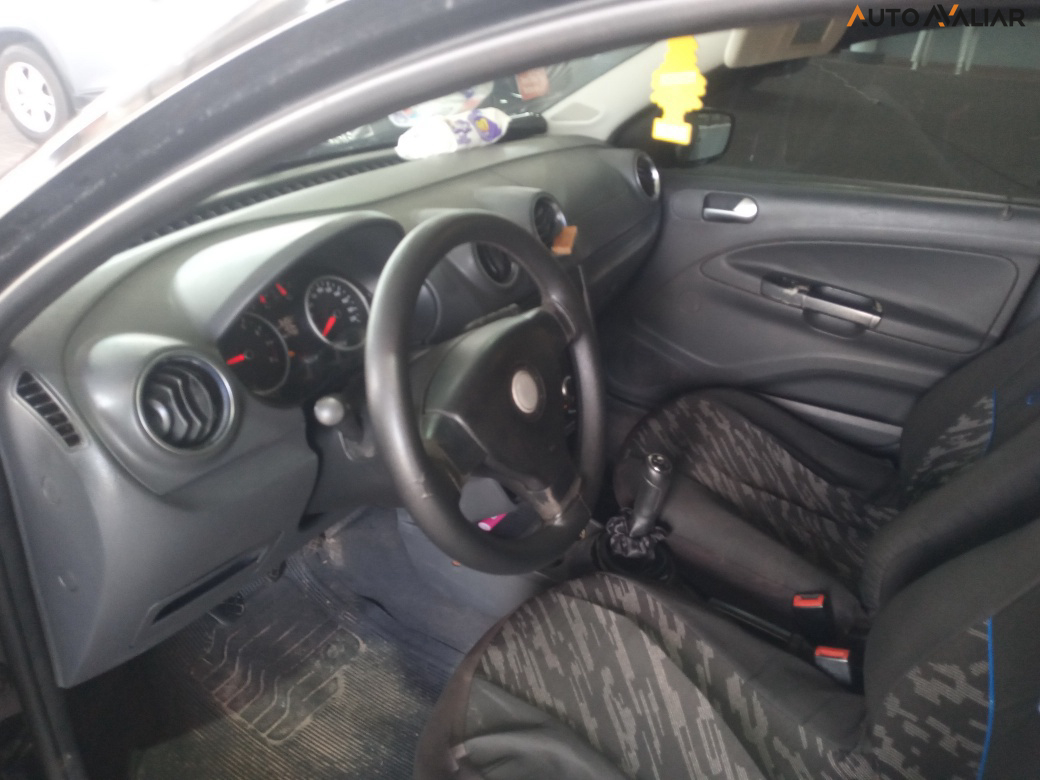 VOLKSWAGEN VOYAGE 1.0 MI 8V FLEX 4P MANUAL