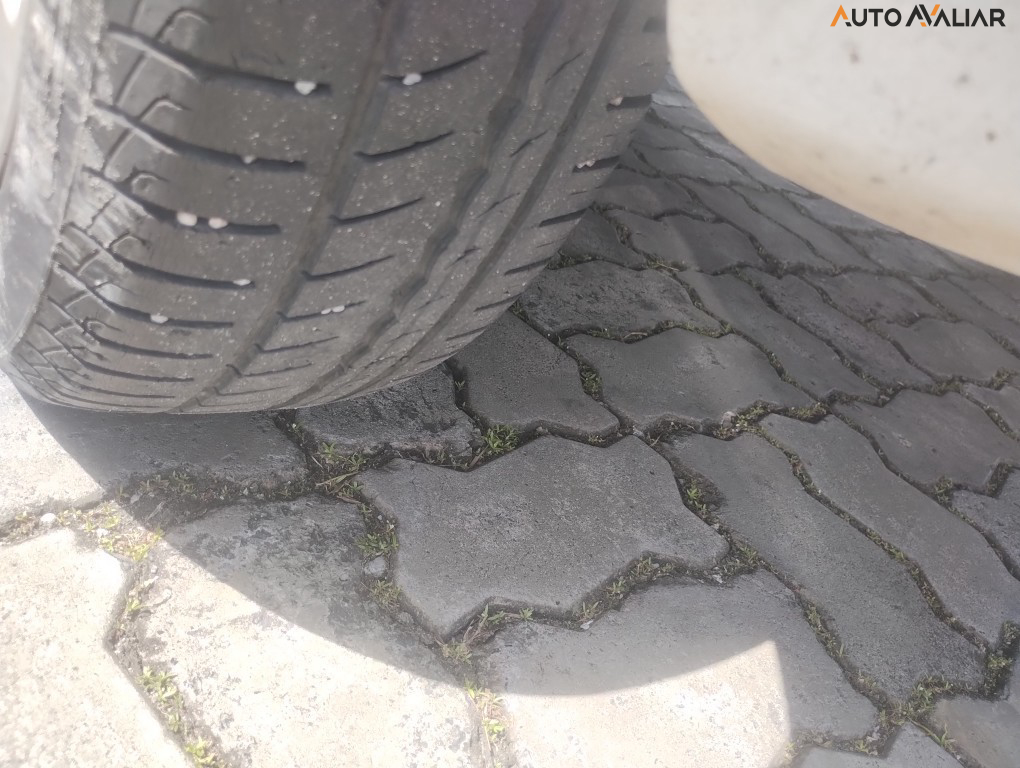 FORD KA 1.0 SE PLUS 12V FLEX 4P MANUAL