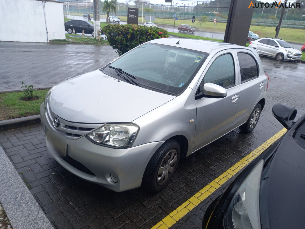 TOYOTA ETIOS 1.3 X 16V FLEX 4P MANUAL