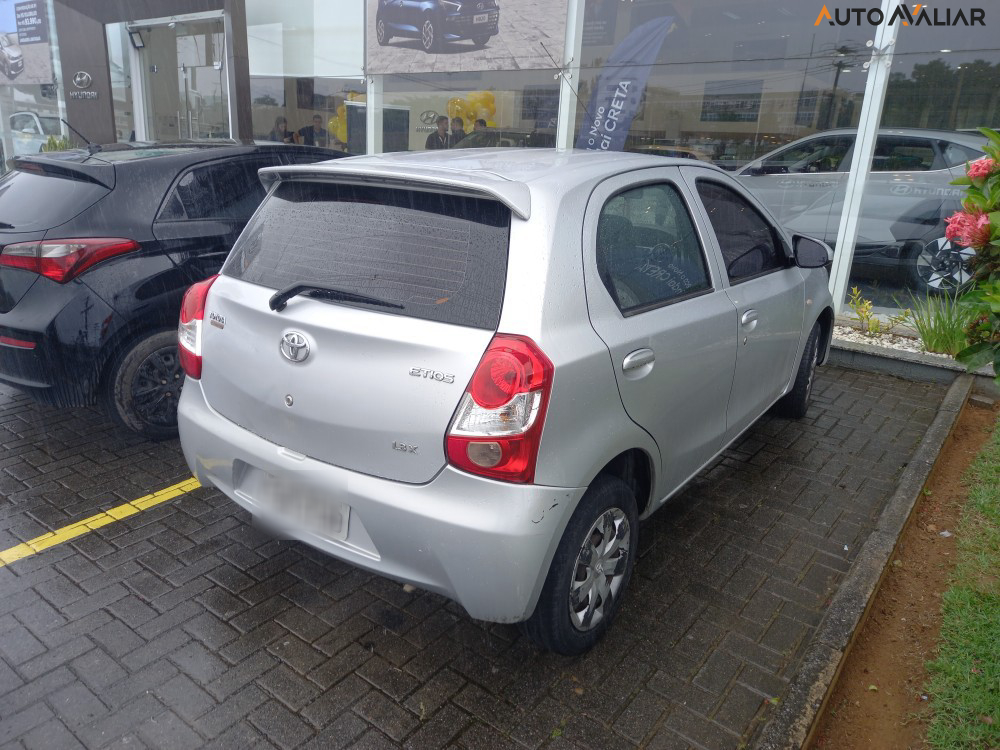 TOYOTA ETIOS 1.3 X 16V FLEX 4P MANUAL