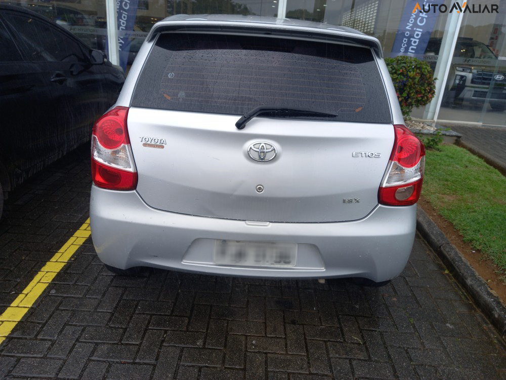 TOYOTA ETIOS 1.3 X 16V FLEX 4P MANUAL