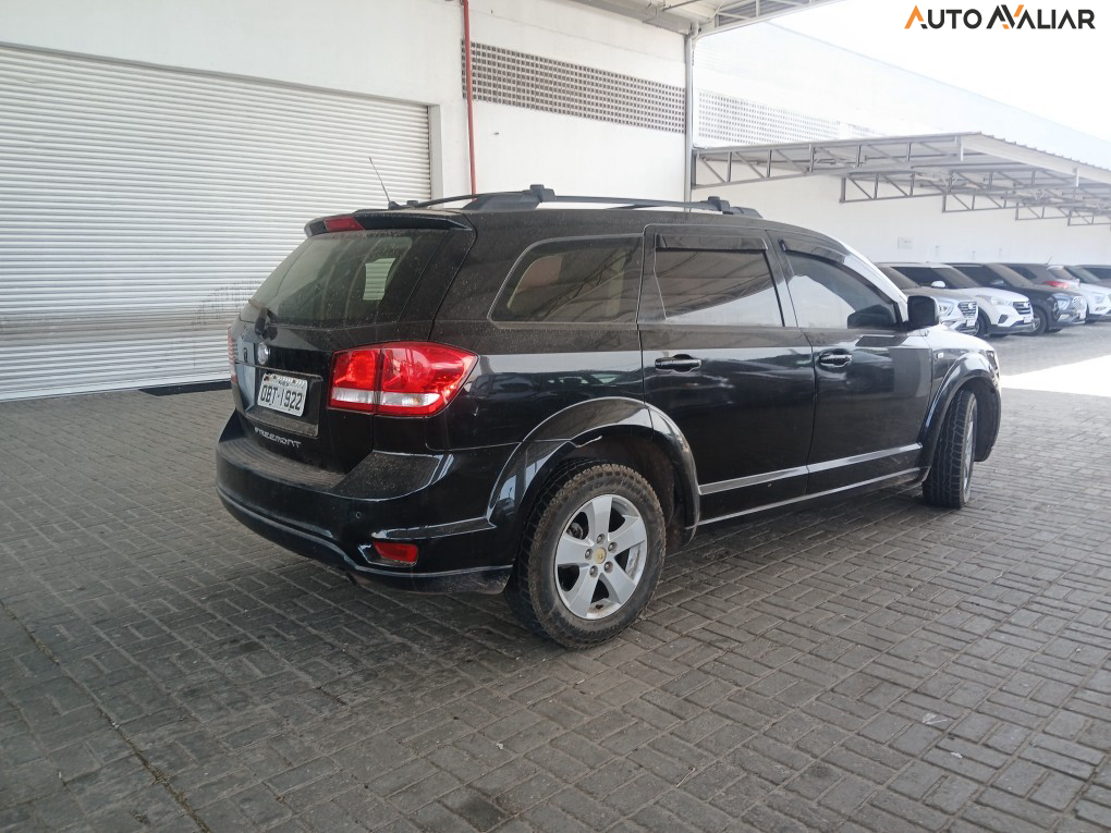 FIAT FREEMONT 2.4 EMOTION 16V GASOLINA 4P AUTOMATICO