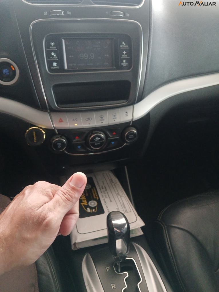 FIAT FREEMONT 2.4 EMOTION 16V GASOLINA 4P AUTOMATICO