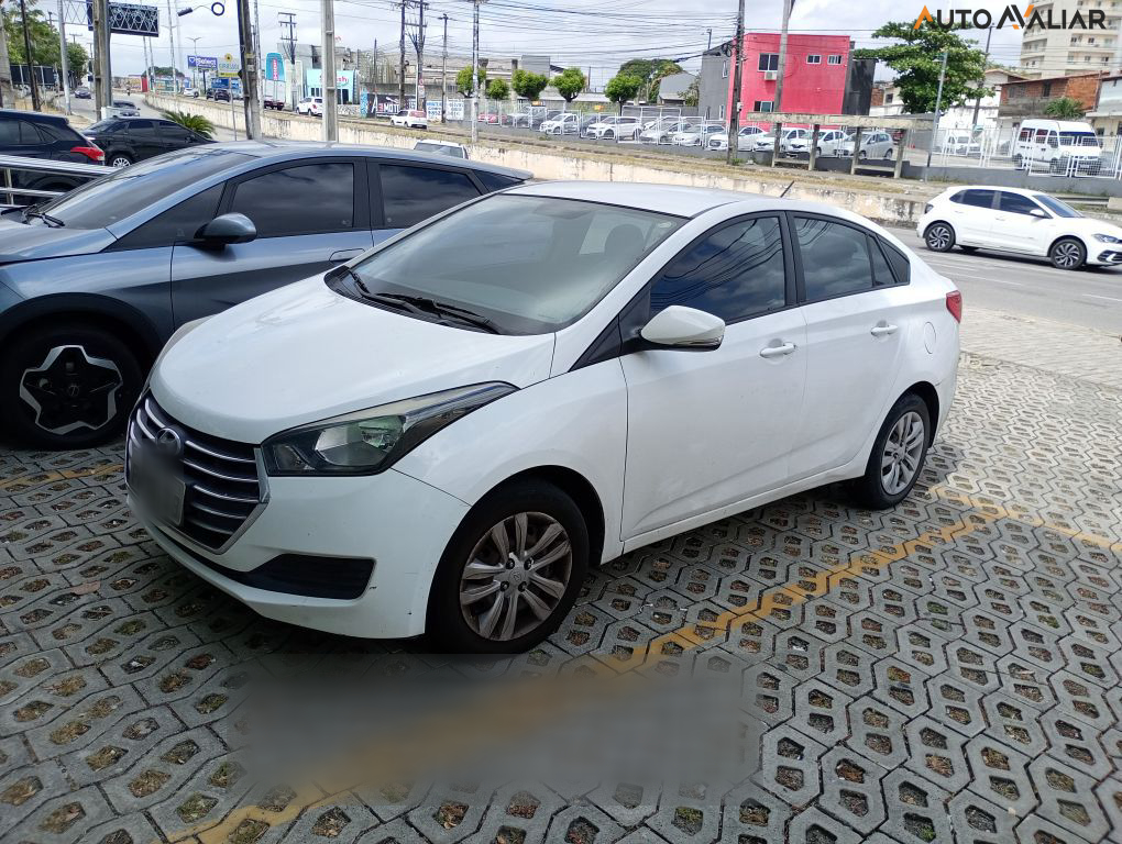 HYUNDAI HB20S 1.6 COMFORT PLUS 16V FLEX 4P AUTOMATICO
