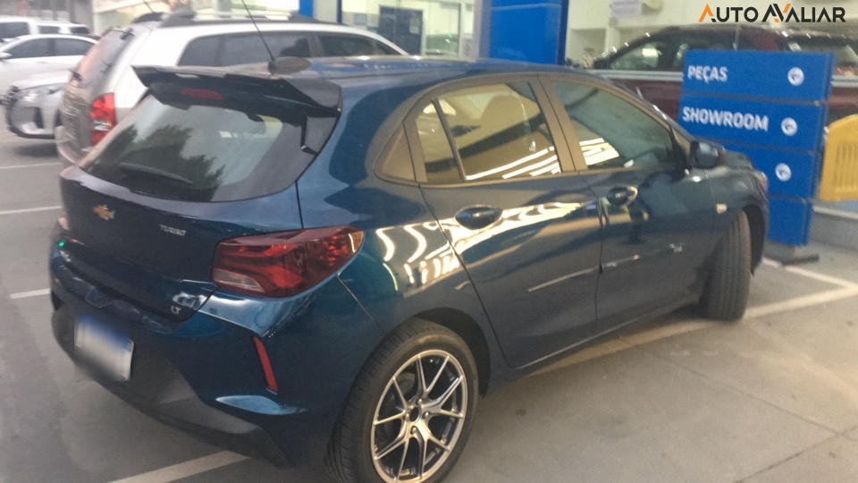CHEVROLET ONIX 1.0 TURBO FLEX LT MANUAL