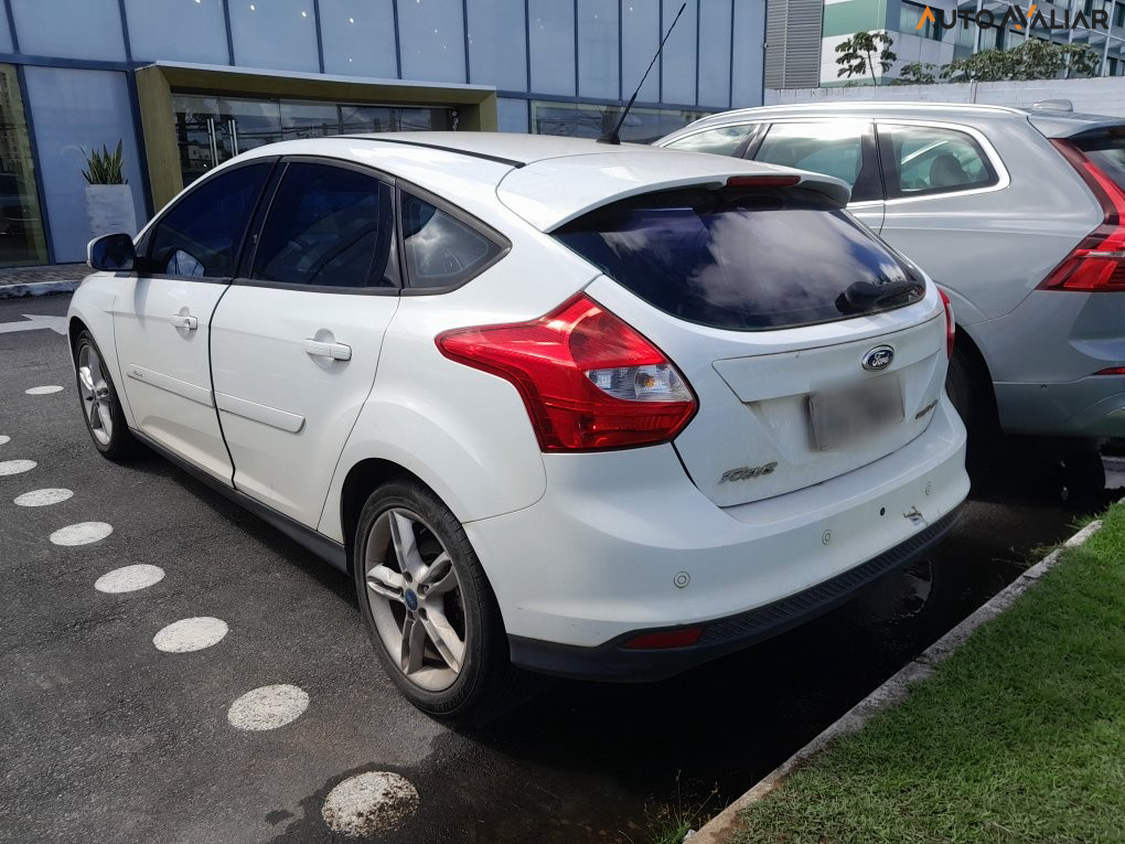 FORD FOCUS 2.0 SE 16V FLEX 4P POWERSHIFT
