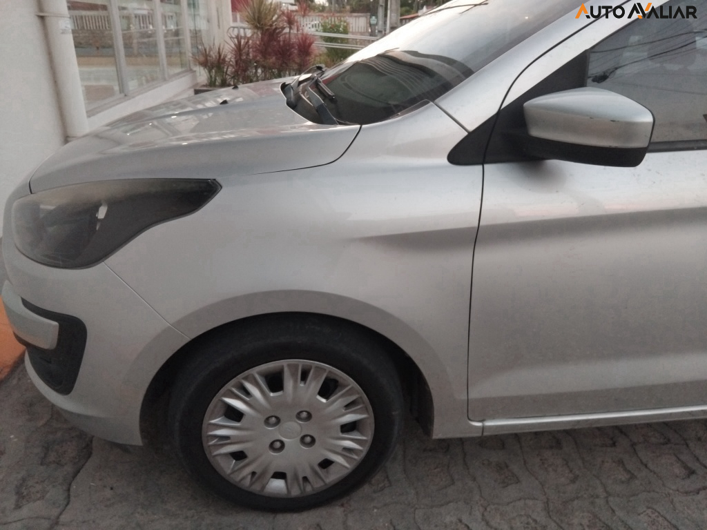 FORD KA 1.5 TI-VCT FLEX SE PLUS SEDAN AUTOMATICO