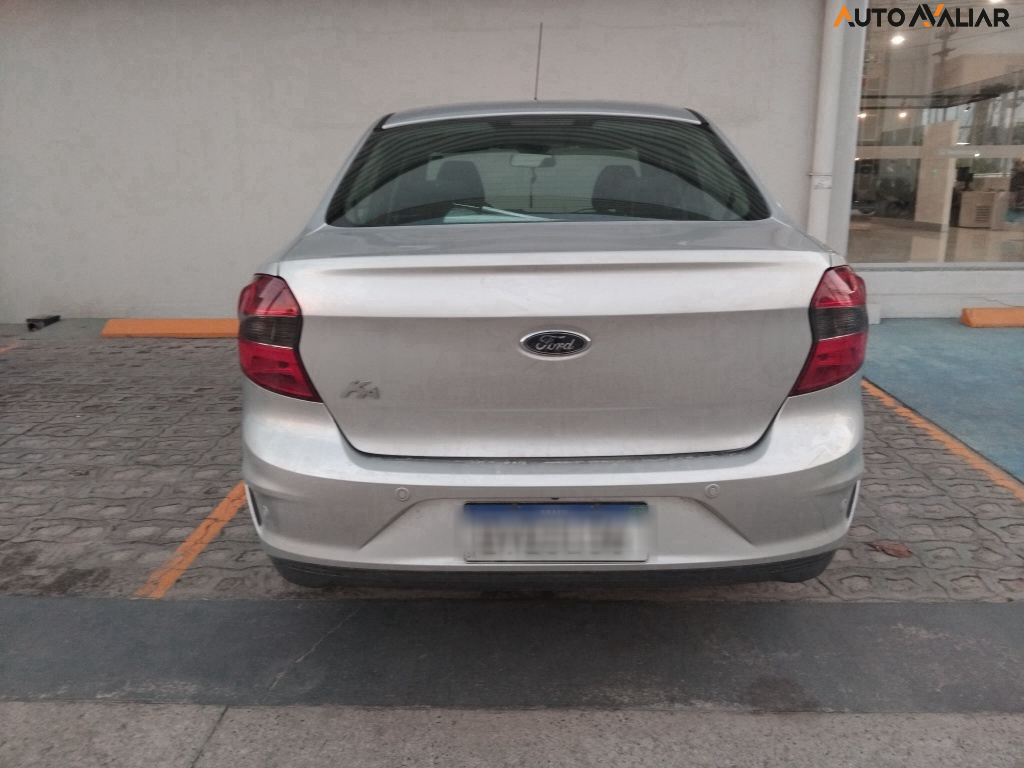 FORD KA 1.5 TI-VCT FLEX SE PLUS SEDAN AUTOMATICO