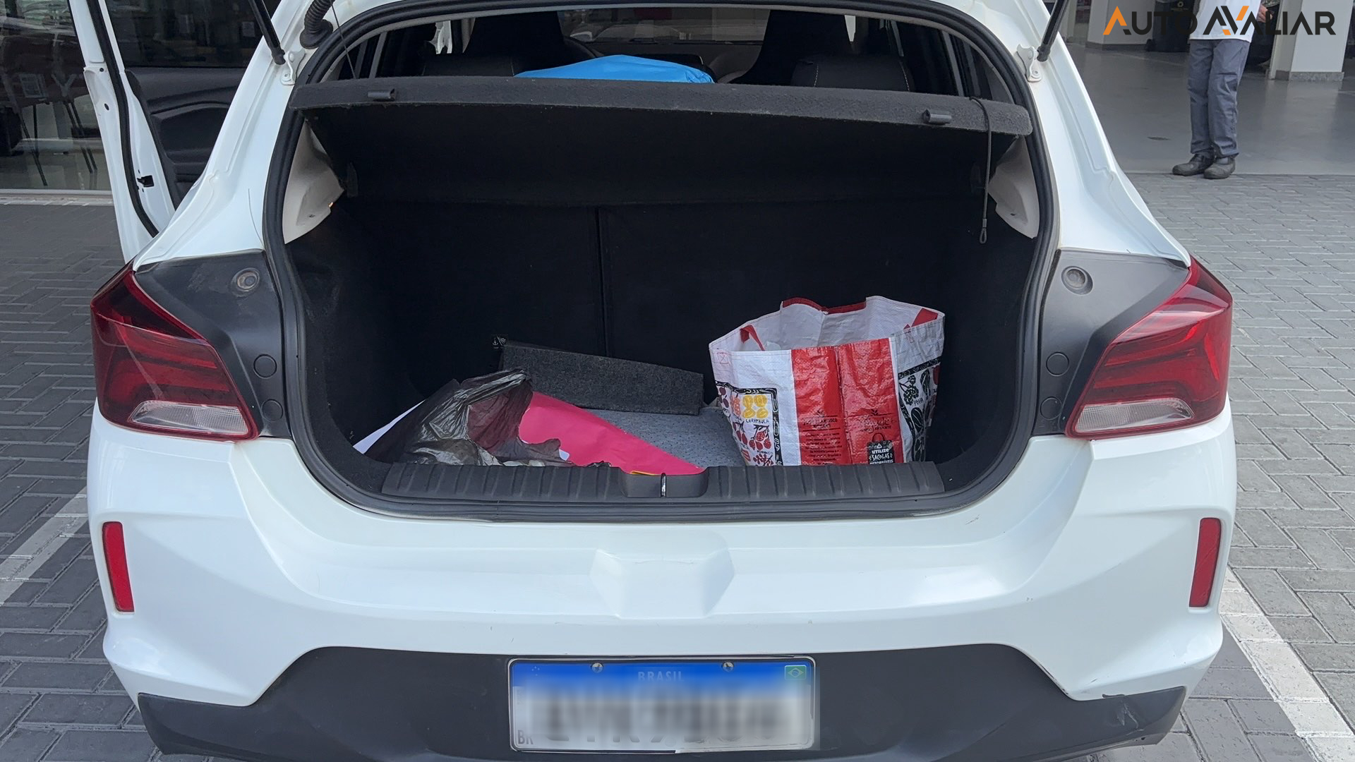 CHEVROLET ONIX 1.0 FLEX LT MANUAL