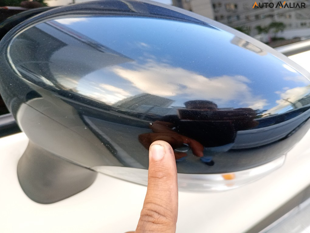 RENAULT CAPTUR 1.6 16V SCE FLEX LIFE X-TRONIC